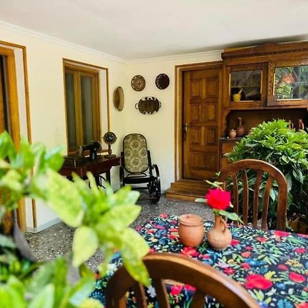 לאגודחי Home Inn-Guesthouse מראה חיצוני תמונה